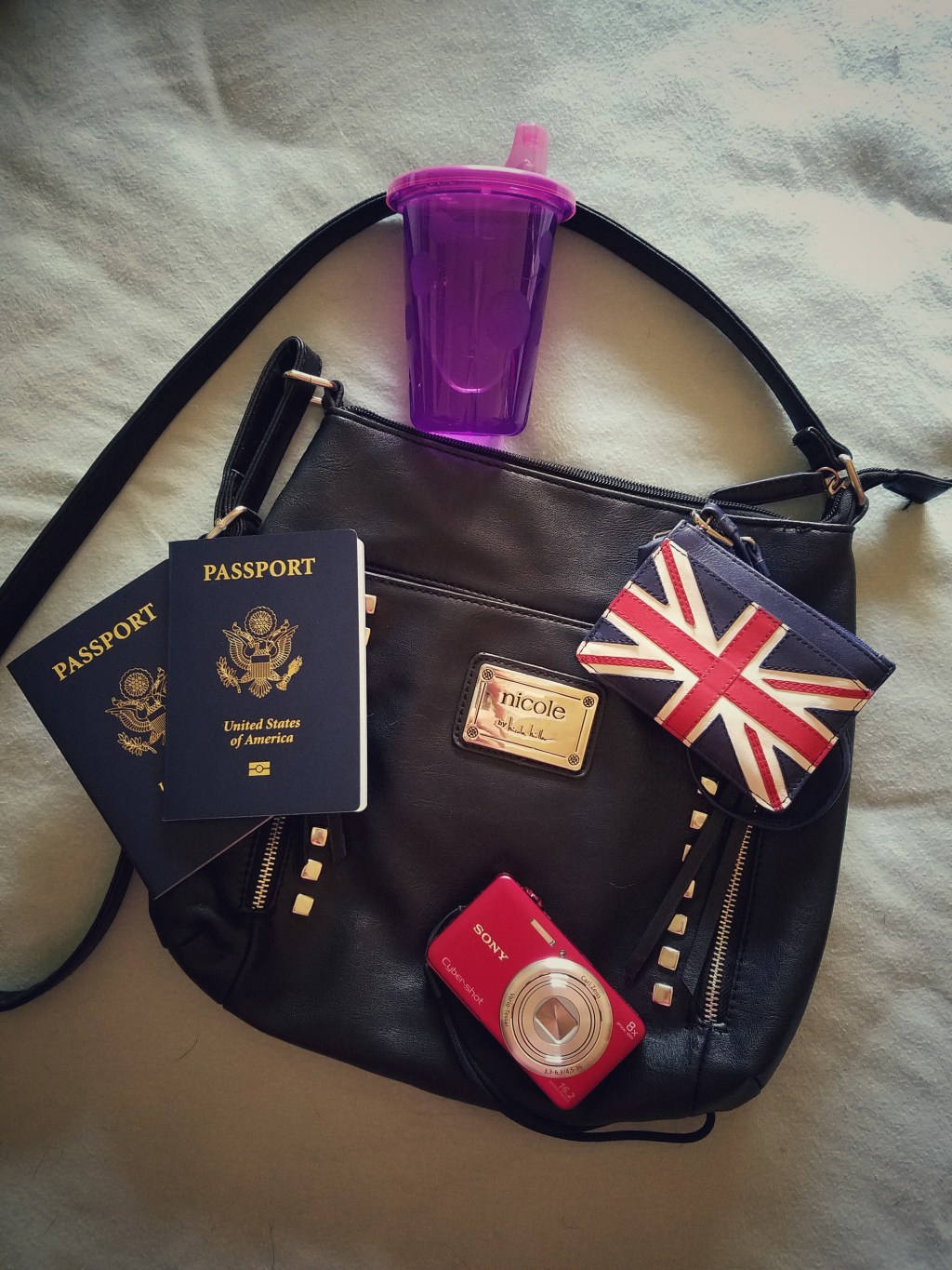 How to Pack for 2 Weeks in One&nbsp;Carry-On