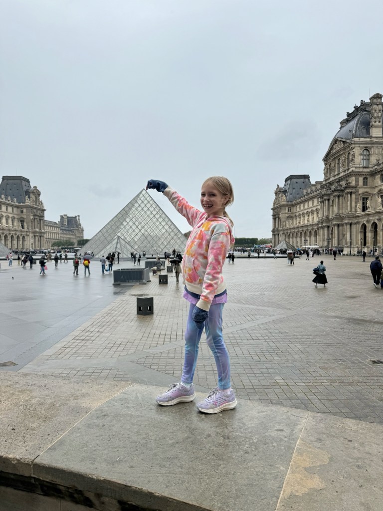 louvre with kids